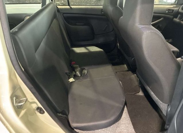 
								Toyota Probox full									