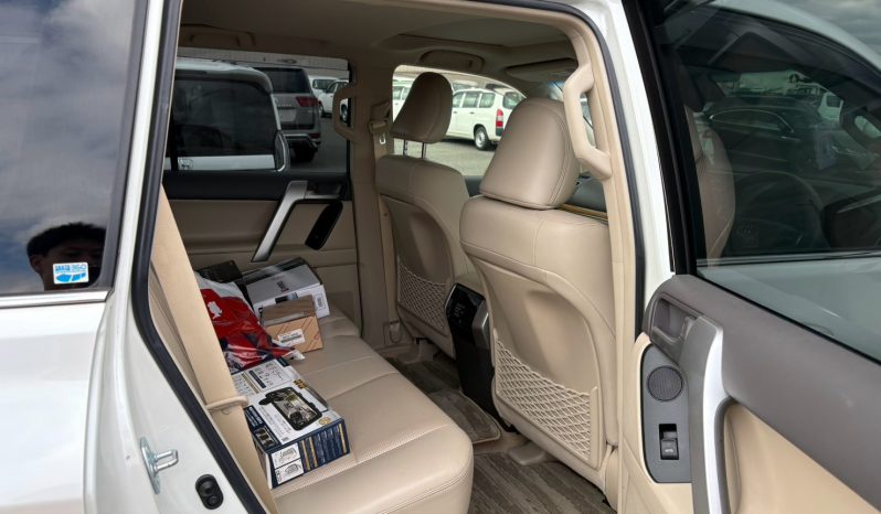 
								Toyota Prado full									