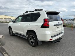 
										Toyota Prado full									