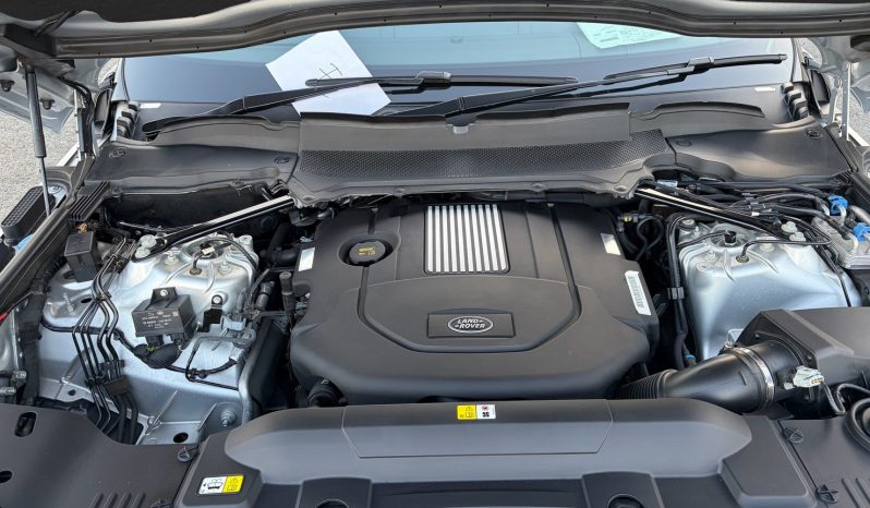 
								Range Rover Vogue full									