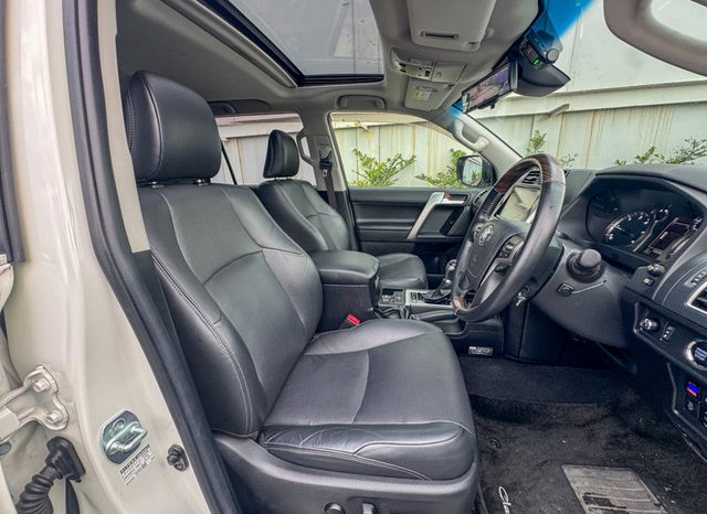 
								Toyota Prado TZ-G full									