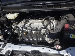 
										Toyota Voxy full									