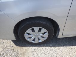 
										Toyota Voxy full									