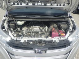 
										Toyota Noah full									