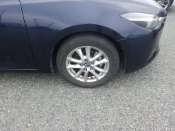 
										Mazda Axela full									