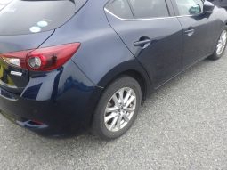 
										Mazda Axela full									