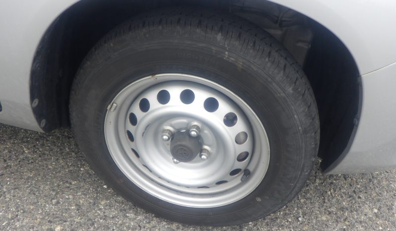 
								Toyota Probox full									