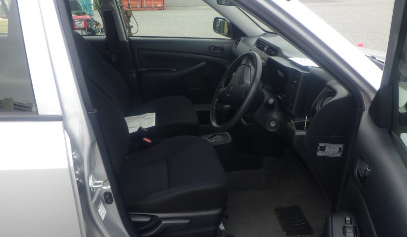 
								Toyota Probox full									