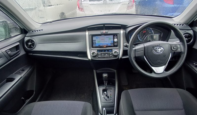 
								Toyota Fielder full									