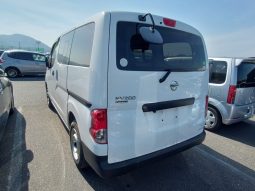 
										Nissan NV200 Vanette full									