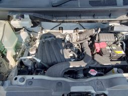 
										Nissan NV200 Vanette full									