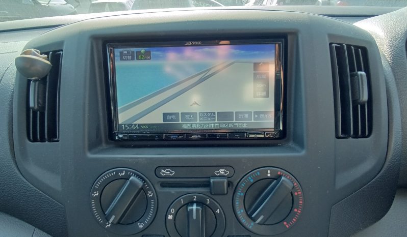 
								Nissan NV200 Vanette full									