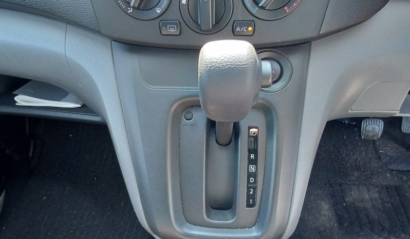 
								Nissan NV200 Vanette full									