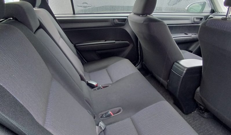 
								Toyota Fielder full									