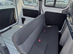 
										Nissan NV200 Vanette full									