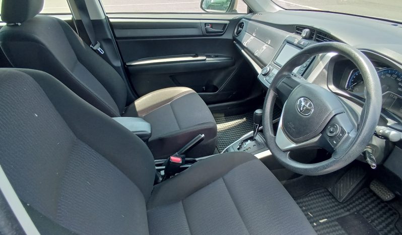 
								Toyota Fielder full									