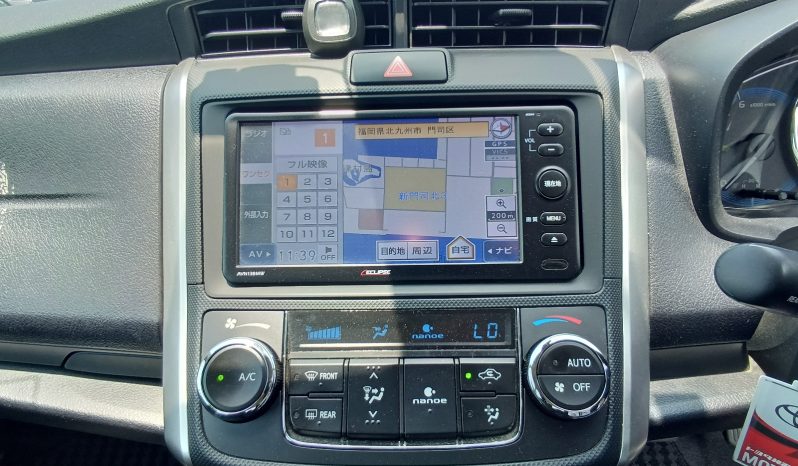 
								Toyota Fielder full									