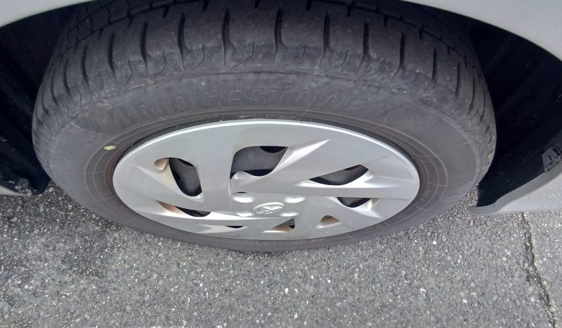 
								Toyota Axio full									