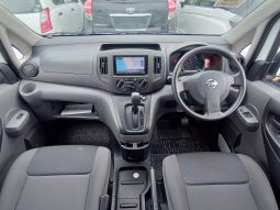 
										Nissan NV200 Vanette full									