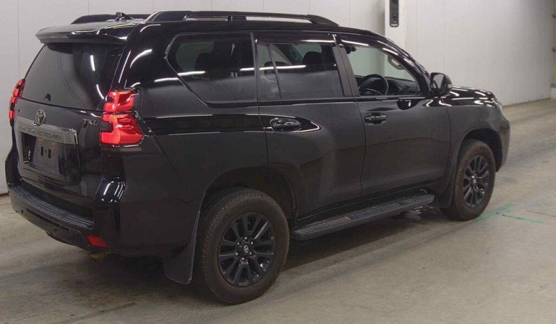 
								Toyota Prado full									