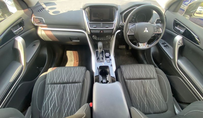 
								Mitsubishi Eclipse full									