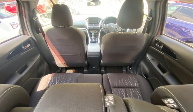 
								Mitsubishi Eclipse full									
