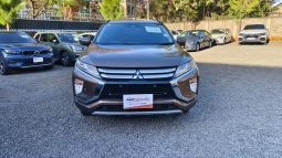 
										Mitsubishi Eclipse Cross full									