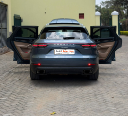 
										Porsche Cayenne full									