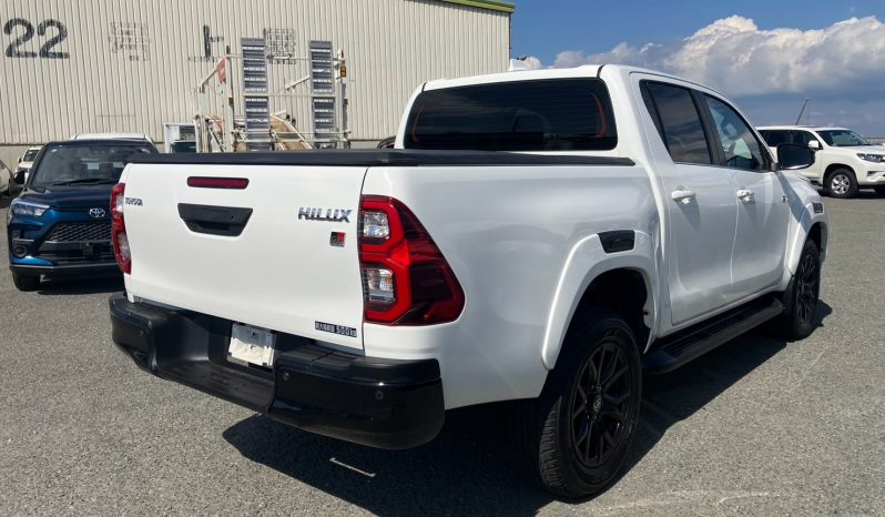 
								Toyota Hilux full									