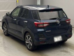 
										Toyota Raize full									