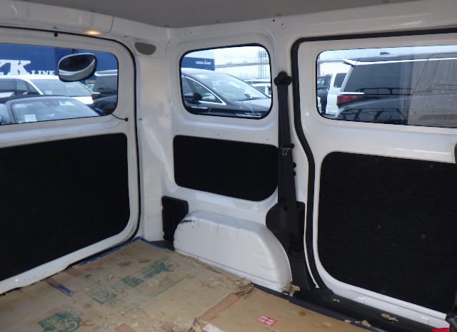 
								Nissan NV200 Vanette full									