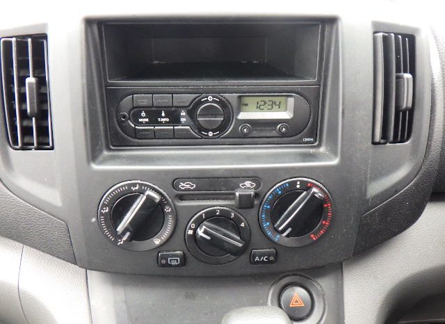 
								Nissan NV200 Vanette full									