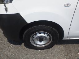 
										Nissan NV200 Vanette full									