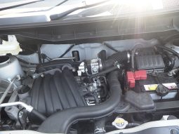 
										Nissan NV200 Vanette full									