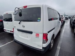 
										Nissan NV200 Vanette full									