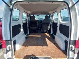 
										Nissan NV200 Vanette full									