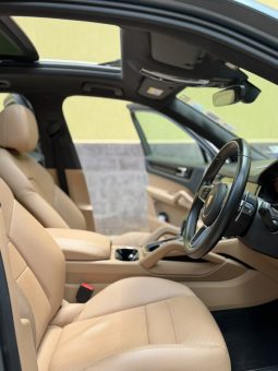 
										Porsche Cayenne full									