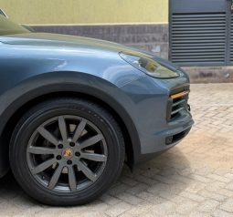 
										Porsche Cayenne full									